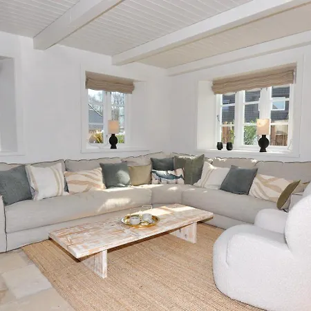 Waalhuus בית נופש